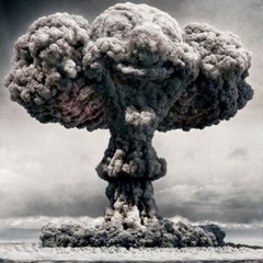 Frozen Ghost vs Psyqlopz feat Jester - Global Thermonuclear War (Carnage Remix)