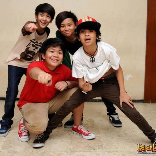 Coboy Junior Eaaa Remix By Anbar Salsabila On Soundcloud Hear The World S Sounds