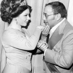 يا ام ملاية لف