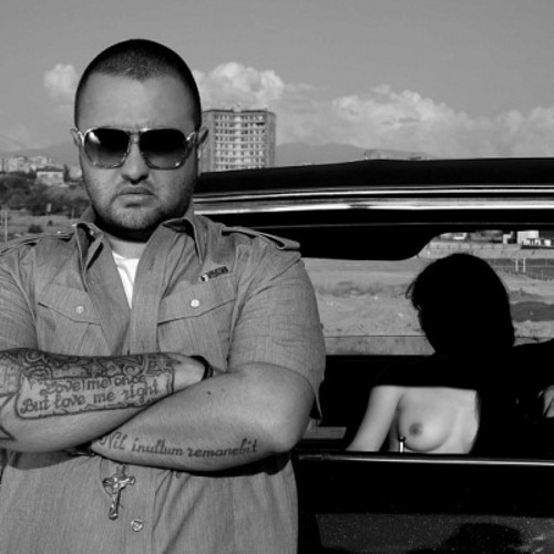 Super Sako feat. Lucy Hart - Fall In Love (2012)