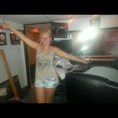 LyssaBee-Shots of your love