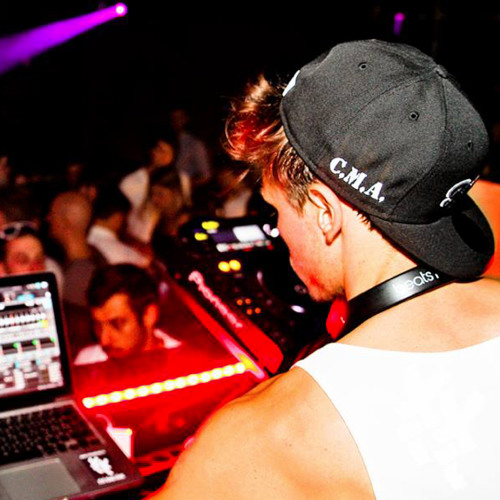 C.M.A. - XIXI RANGRANG CLOSING SET