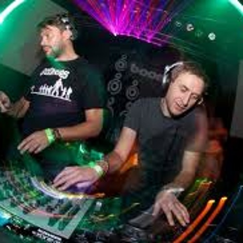 Plump Djs in session Aug.2013