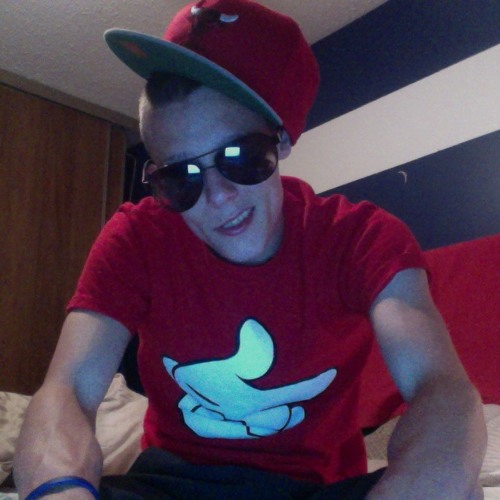 JUNIOR- Im All About Them Racks (Produced By Yukky)