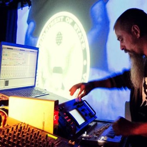 IDM -Sets-