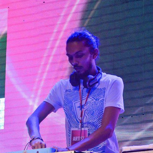 Weekend Heroes Main Stage warm up set/Absolute Rave -Sri Lanka