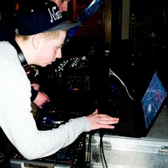 Avicii Levels Vs Notorious B.I.G. Juicy