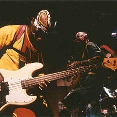 Zanzibar et les Têtes Brulées - Essingang