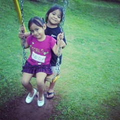 Chuukese Song By Reiasai.. U Resin Soniei