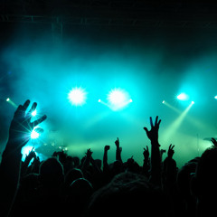 Benja L.B. feat. Siak - Manos En El Aire.