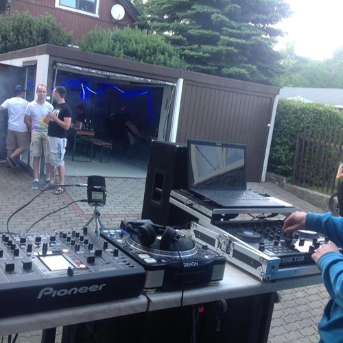 Biotronic Vs. LinZay @ Piesau 20.07.2013 Part One