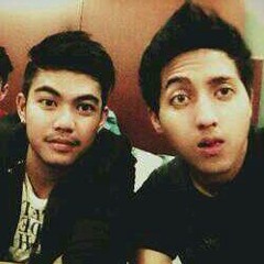 Aaron Jackoo Hivi-Orang Ketiga (Cover)