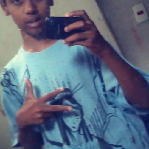 MONTAGEM   DUELO DAS NOVINHA DA ALTA ♪ (OS FAMOSINHO)