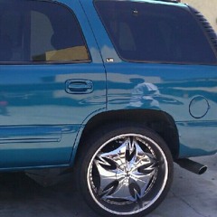 She A Bitch, ghetto city livin