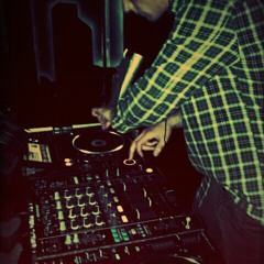 Alena - Turn It Around (Troels Overby Remix)