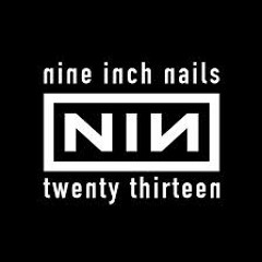 Walt talks with Trent Reznor of Nine Inch Nails before Lolla 13