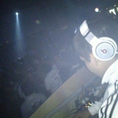 CUMBIAS 90 Y CUARTETOS PODEROSOS (DJ TUTUCA)