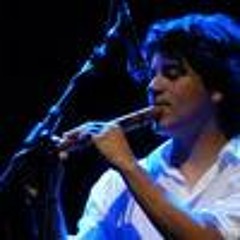 Lucho Quequezana - La Quequesaya(http://www.radiofolkperu.com)