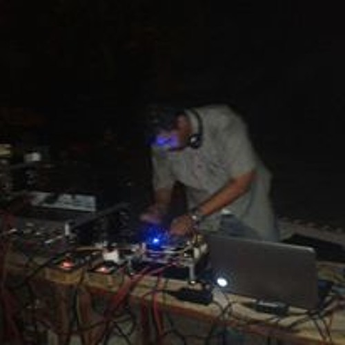 Mj jamming on kala chasma beat