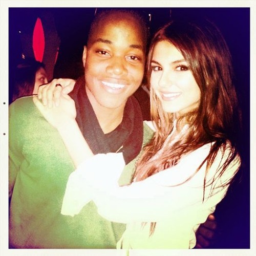 Leon Thomas Iii And Girlfriend