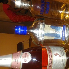 So Gon at 7cl studio