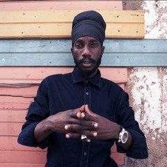 Sizzla X King Tubby - Holding Firm