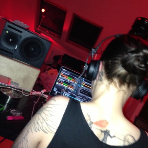 Saite Zwei - STAND DER DINGE mixed by Ashy Lary