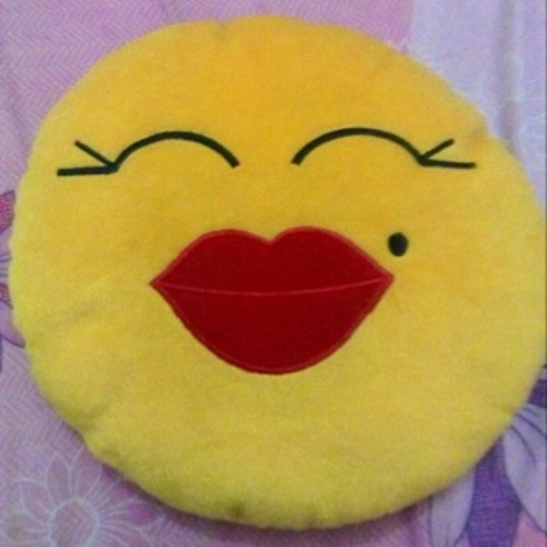 Dirly Sampai Ke Ujung Dunia By Ayu Maha Erni On Soundcloud Hear The World S Sounds