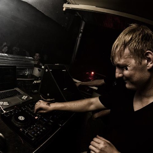 Brian B - RAW NUTS NIGHTS #6 M-BIA Berlin