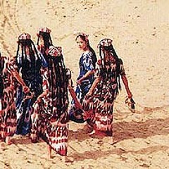 Mayli yurugum yiglisum meyli  Uyghur Music