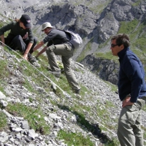 KenThompson discusses the humpback model, biodiversity and  Simon Pierce's new commentary.