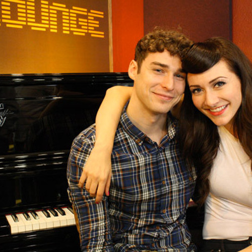 Karmin - Super Bass