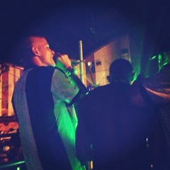 MC MANEIRINHO - AJOELHOU VAI TER QUE MAMAR [ DJRENAN ]