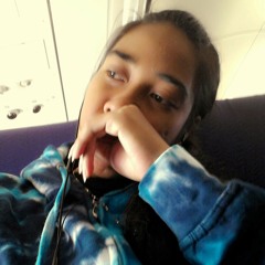 Pokiten kuna en mezei,zajatait ln makurei...waaaiiiooo..failingaw liewe ah..:)