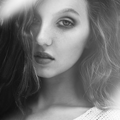 She's Playing Games With Me Instrumental Promo