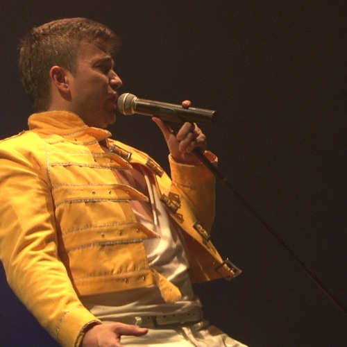 IWANT TO BREAK FREE - Live Spain 2011