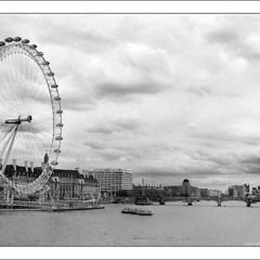 Cc Rose & Sophie Scott - Cloudy Days 2013