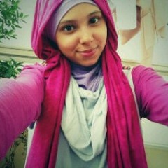 In Case - Demi Lovato at Sawangan pasir putih