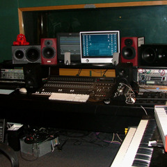 Summer Re-mix Tom-e Vs Caj