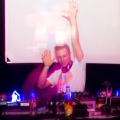 TonkBerlin - X-Man (12-2009)