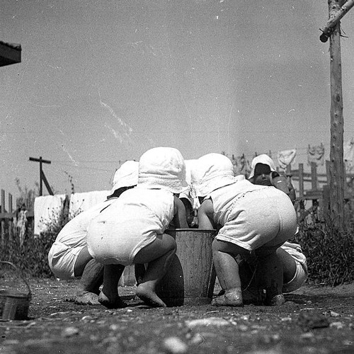 Toddlers At Play In C (Klavierübung No. 12, Triller und 2 Stimmen)