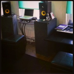 SSwurve ft. Manni dot - Put Me On