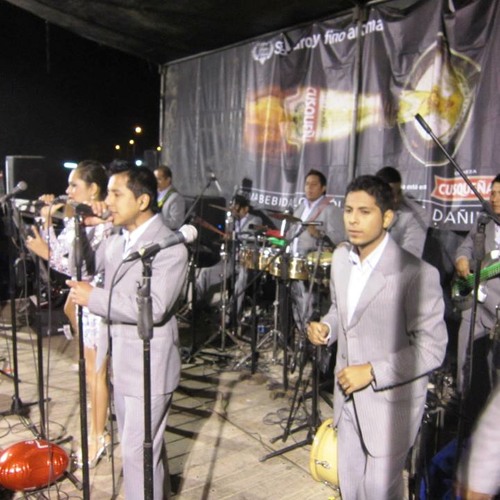 CORAZON SERRANO - BORRACHA PERDIDA EN VIVO NASCA