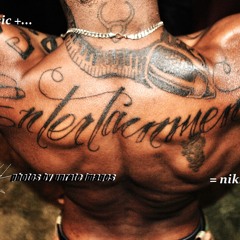 SHE LIKES ME... (mucho)