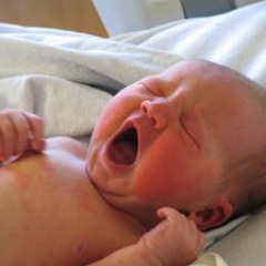 Newborn baby crying (http://stock-sound.net/archives/449)