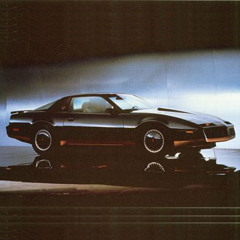 MOTU2 - street hawk2009 - http://palmhighwaychase.bandcamp.com/album/escape-from-new-york