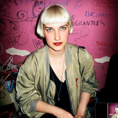 The Crisis - Molly Nilsson