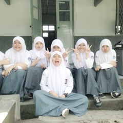 Playboy-7icon (Cover By Fharin, Fiqoh, Ifa, Inel)