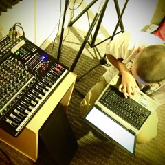 phiLLest street Groove