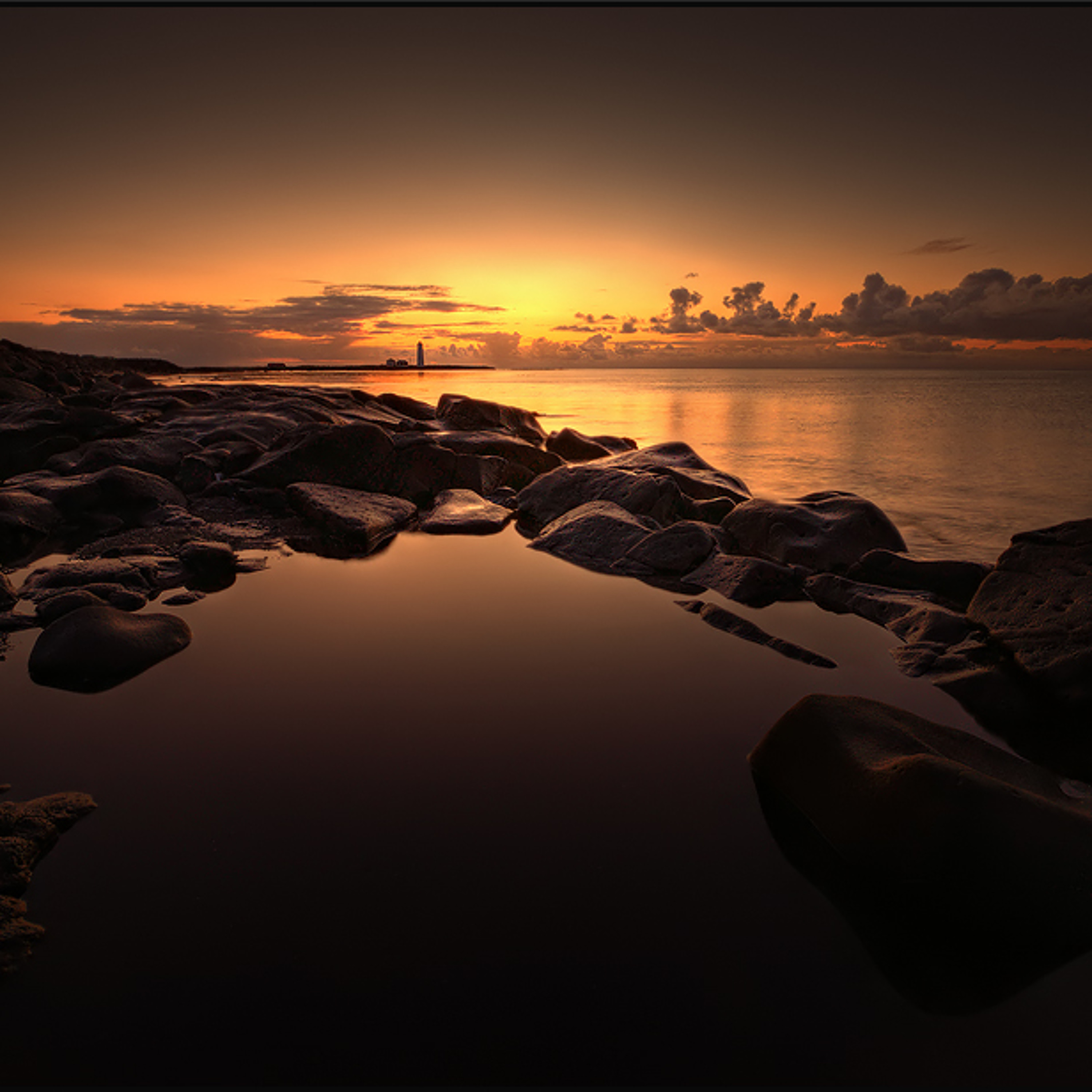 Sunlights wake (downtempo guitar mix)